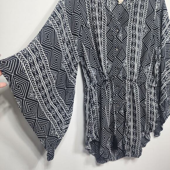 Women's Rip Curl Black Sands Kimono Style Top Size Small - Picture 2 of 6